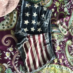 American flag carmar shorts